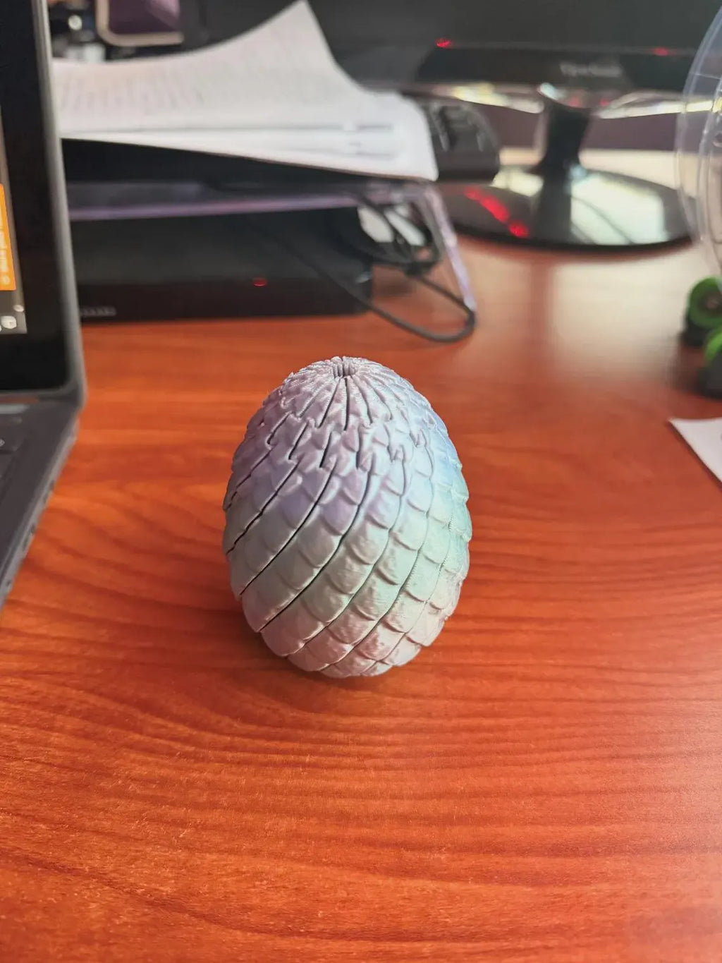 3D Printed Twisty Dragon Egg Fidget Toy | Spiral Texture Stress Relief Desk Toy