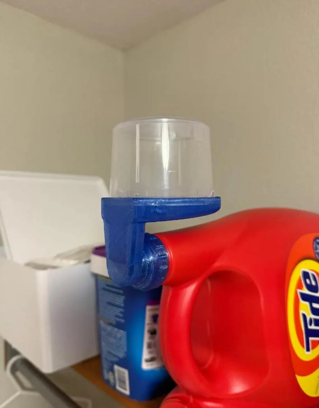 Laundry Detergent Bottle Pourer Updated 3D Printable Dispenser Bottle Holder Screw-On Rotating